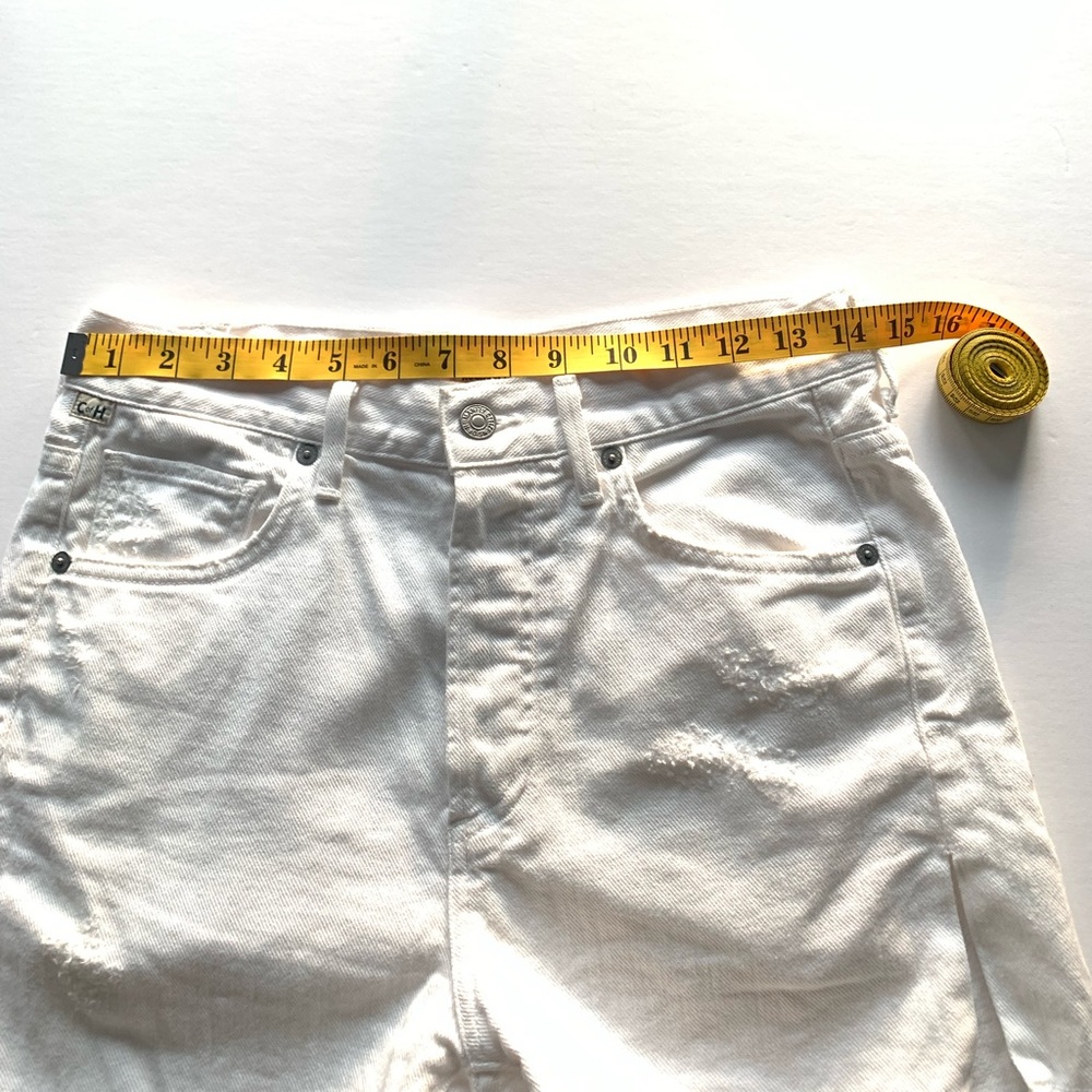 CITIZENS OF HUMANITY white cut off denim shorts,24